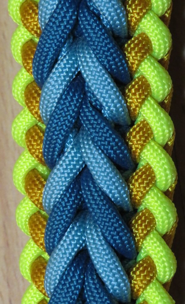 Hundehalsband mit Knoten "Backbone" Größe 41-50cm