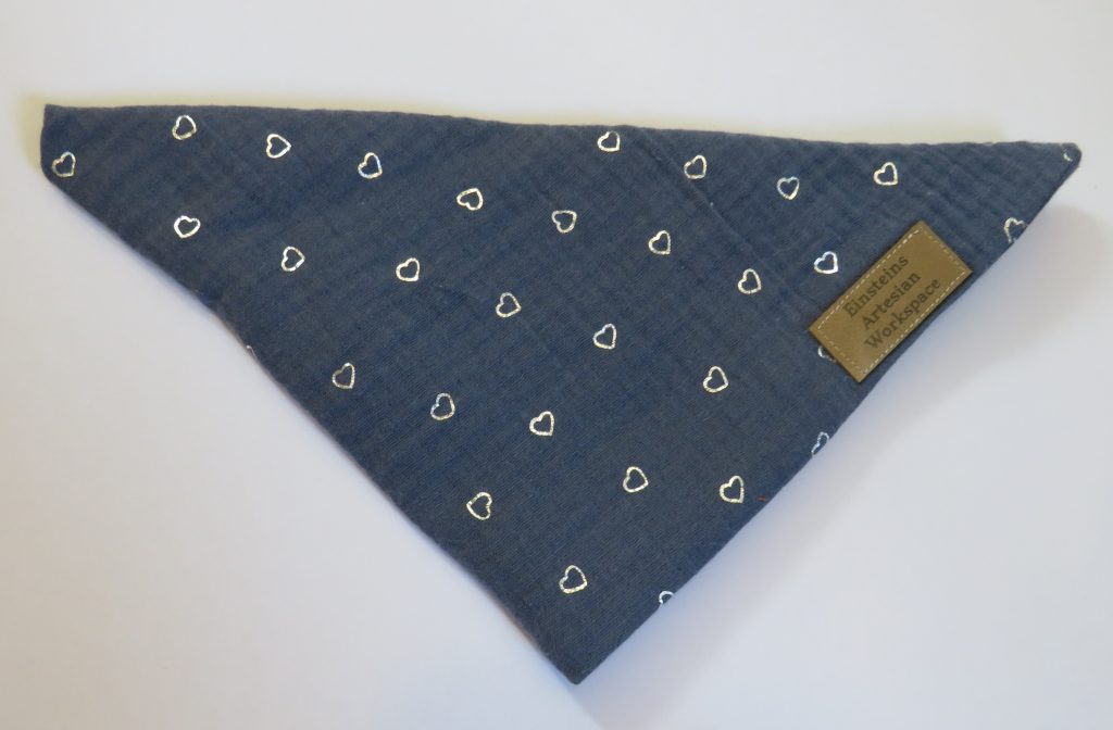 Halstuch "Jeansblau Herzen"